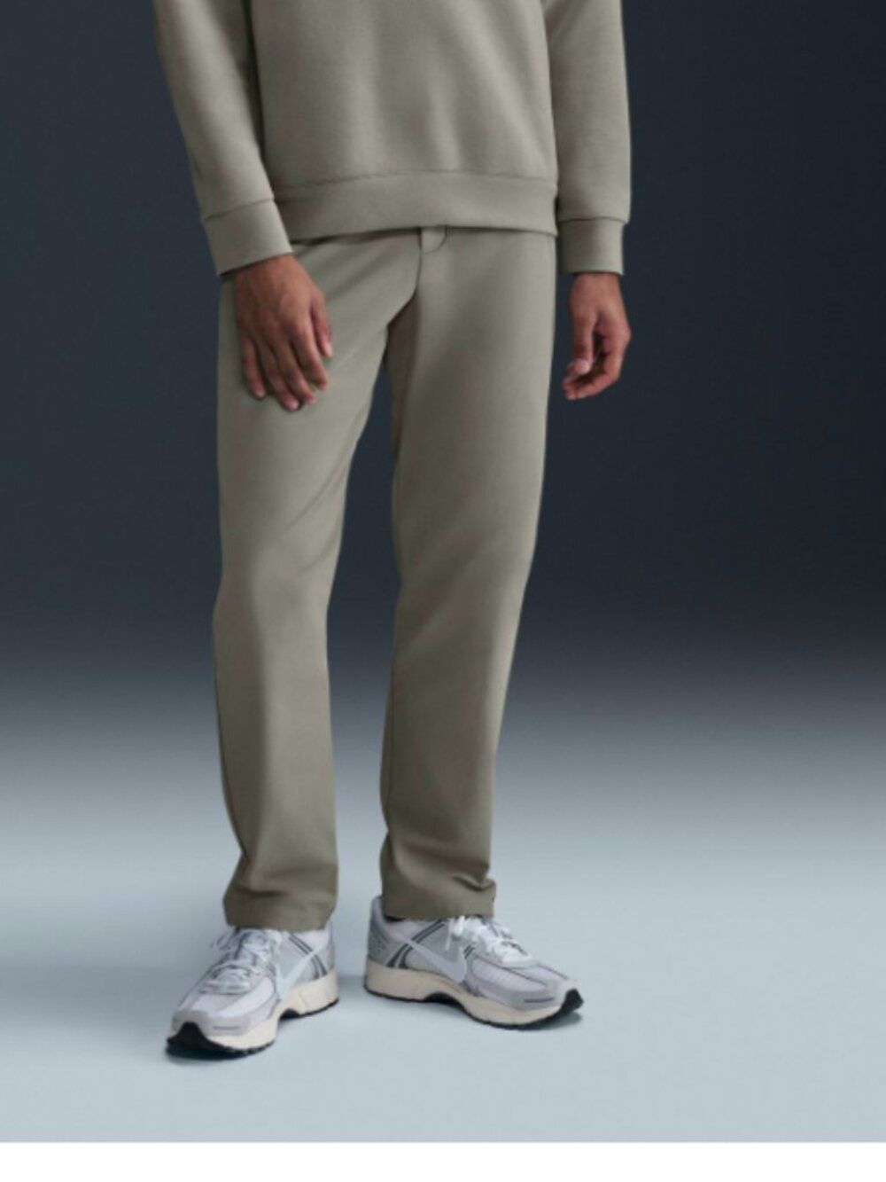 Nike 24.7 ImpossiblySoft Men's Dri-FIT Trousers pants 32 x 32 medium Olive Green